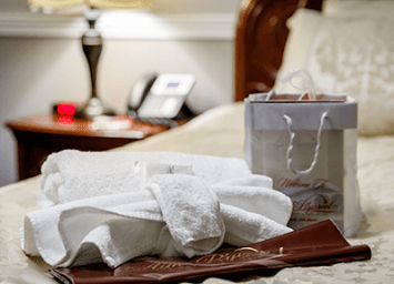 New mothers package given by Rabbi Meir Baal Haness Charities